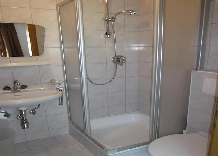 In Including Silvretta Card